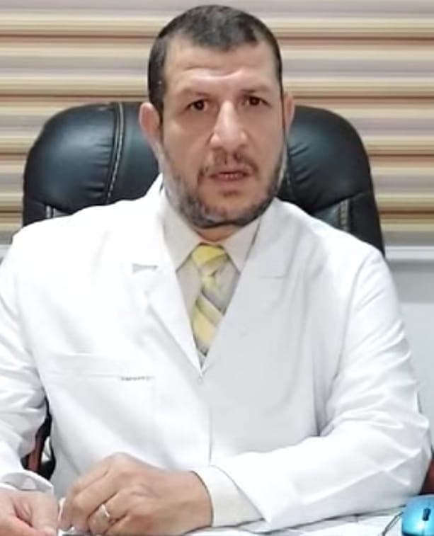 د/محمد عبد العزيز باطنه جهاز هضمى  /  1064917959  -  1114084344