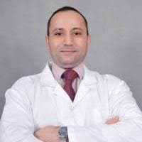 د/محمود يوسف--استشارى الباطنه والجهاز الهضمى 